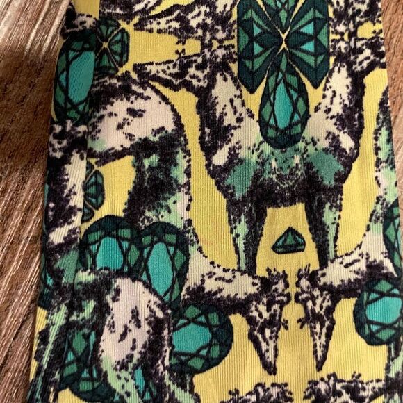 Maaji Designer Swimsuit Reversible Leotard Size 2 - Picture 7 of 12